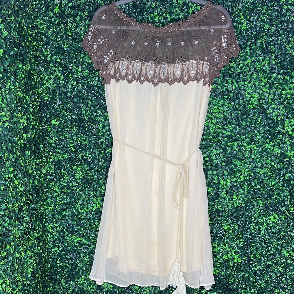 Ryu NWT Sheer boutique dress with lace & bead detail Size S